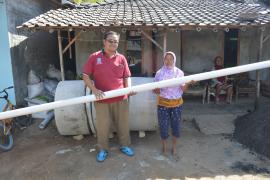 DISTRIBUSI MATERIAL BAHAN BANGUNAN BANTUAN SOSIAL UDB PPM KECAMATAN PONJONG