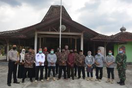 MASUK CAGAR BUDAYA, LIMAS DAN JOGLO AULA KALURAHAN PONJONG IKUTI LOMBA